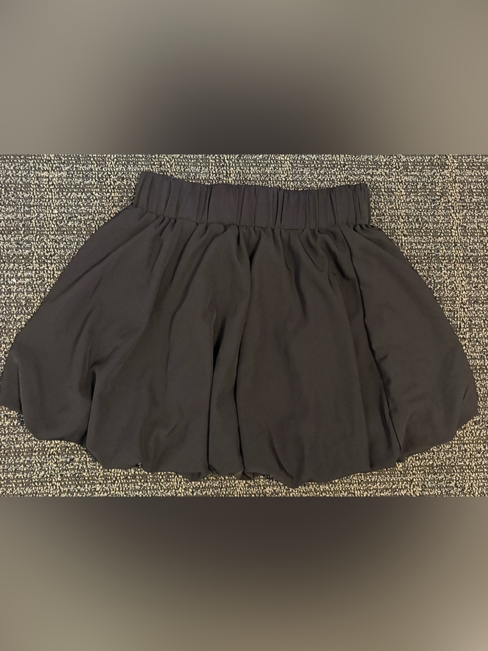 Black Women's Elastic Waist Bubble Skirt